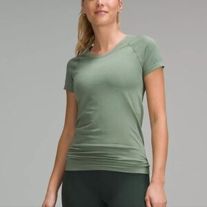 Swiftly Tech Short-Sleeve Shirt 2.0 Hip Length - Grey Eucalyptus - Size 6